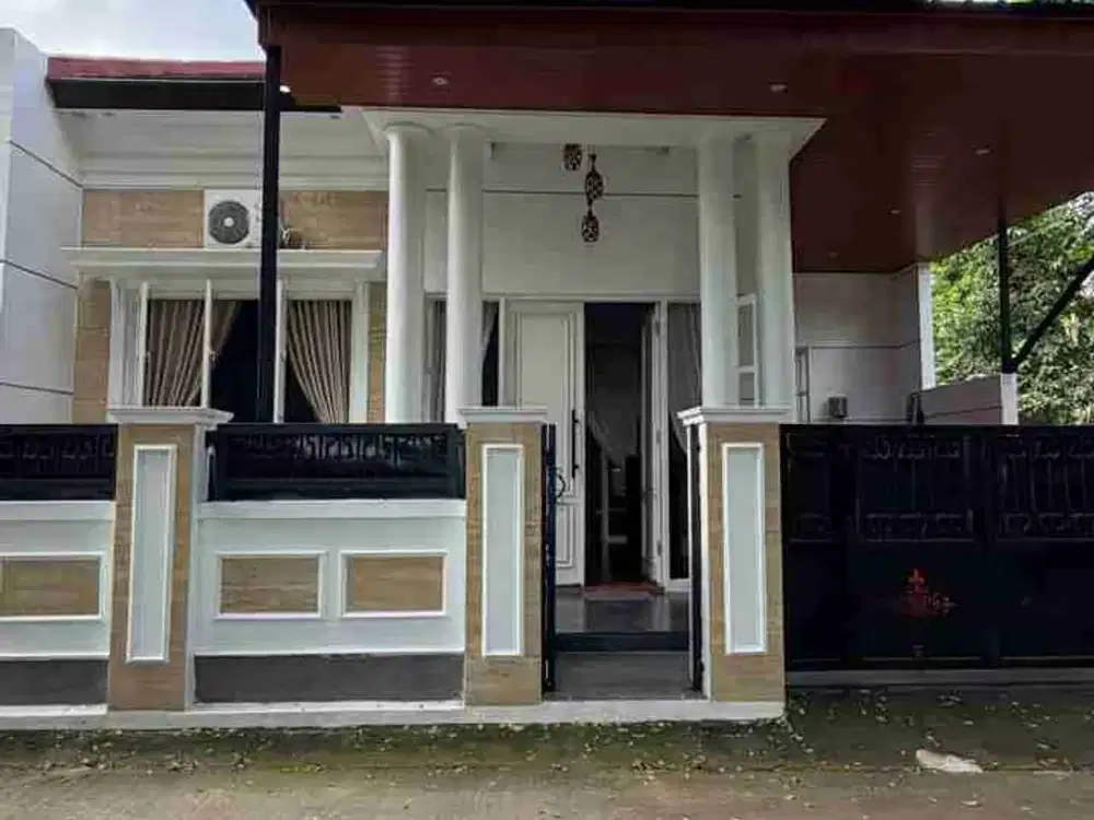 RUMAH CANTIK KLASIK MODERN FURNISHED DI SUMBERADI MLATI SLEMAN DEKAT PASAR CEBONGAN