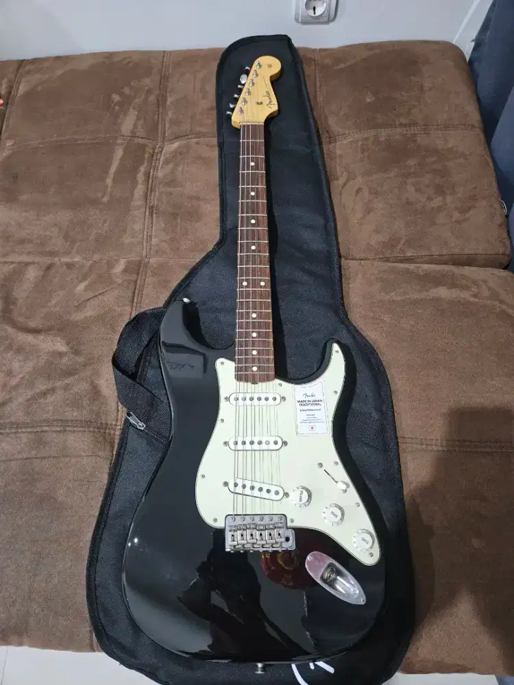 Gitar Fender Traditional II 60S stratocaster made in Japan original