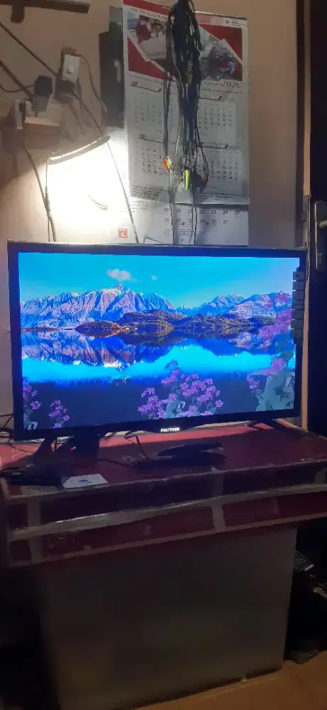 Tv polytron 32 inchi digital