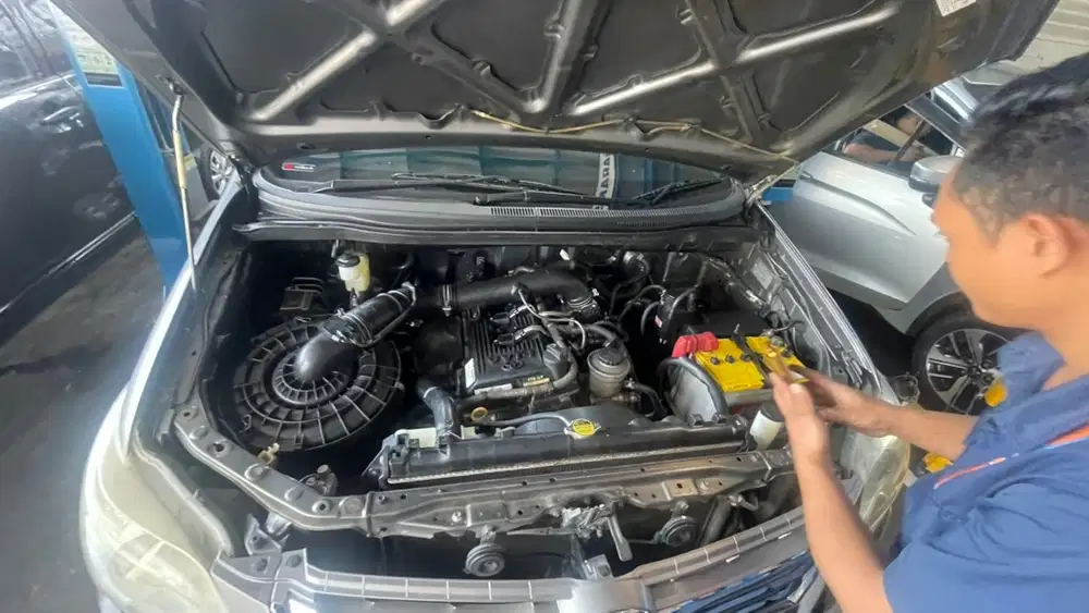 Kijang Innova 2012 Bensin Spare part orisinil baru semua