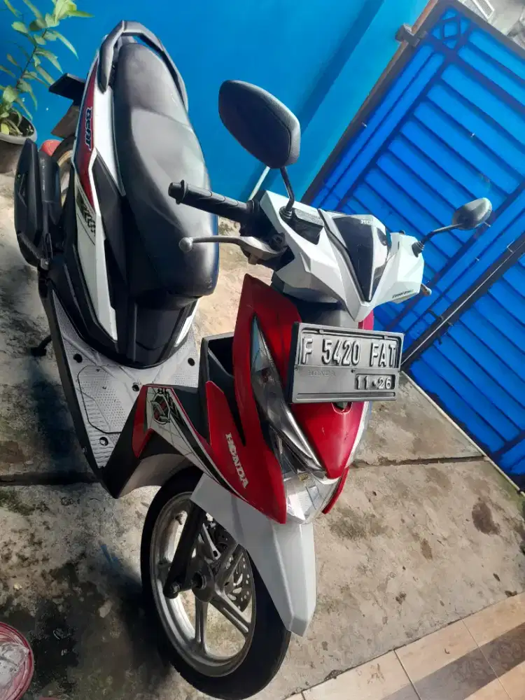 Di jual honda beat eco 2016 akhir