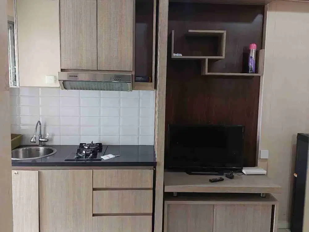 Di Sewakan 2BR full furnish Apartemen green Lake sunter tower 2
