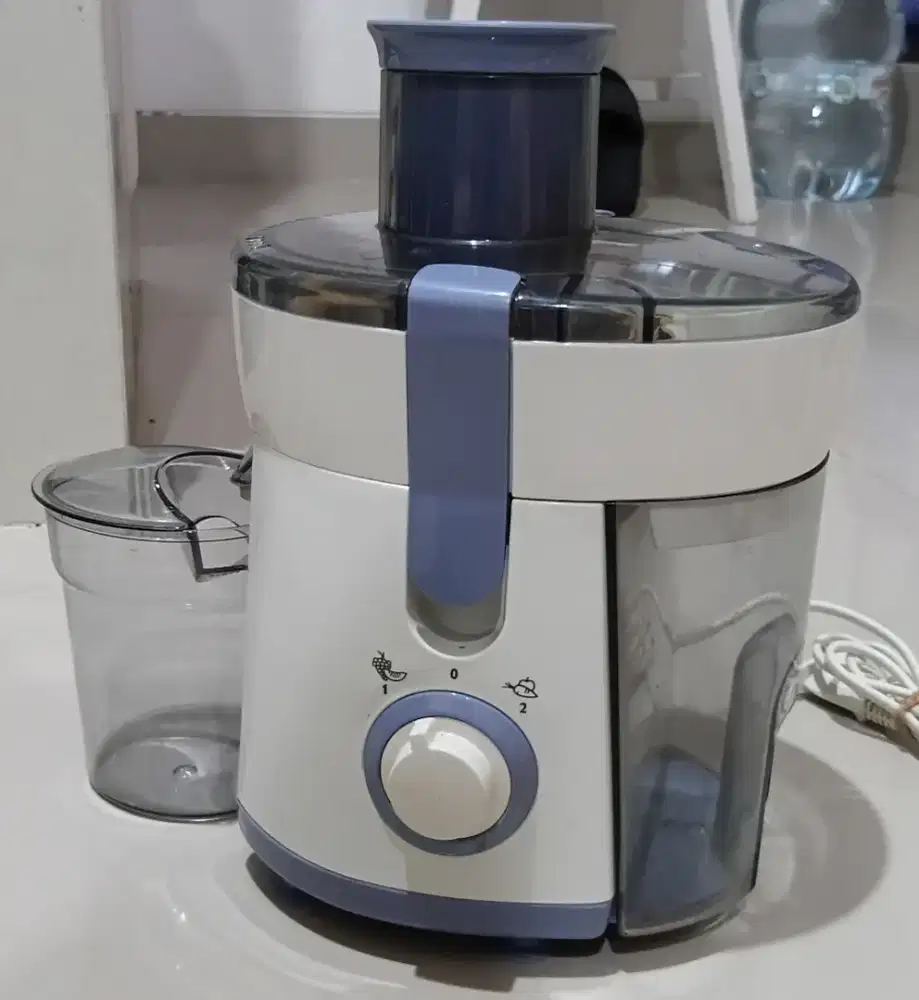 Juicer merek Philips HR 1811/71