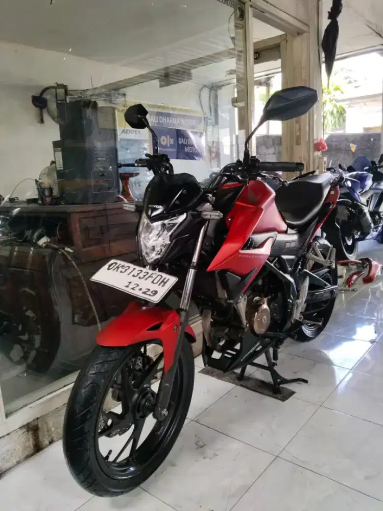 DP 1,5 JT /BUNGA MENURUN 2% / HONDA CB 150 R TAHUN 2019