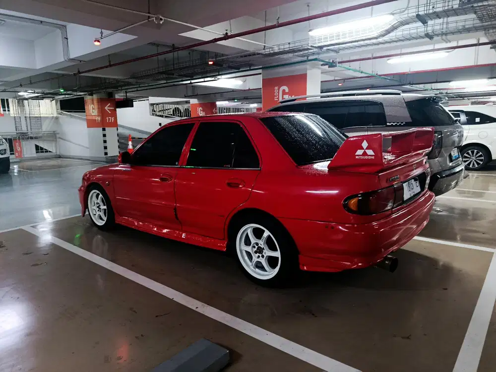 Mitsubishi Lancer Evolution 1994 Bensin