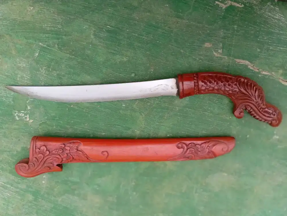 Pisau sembelih hewan kurban