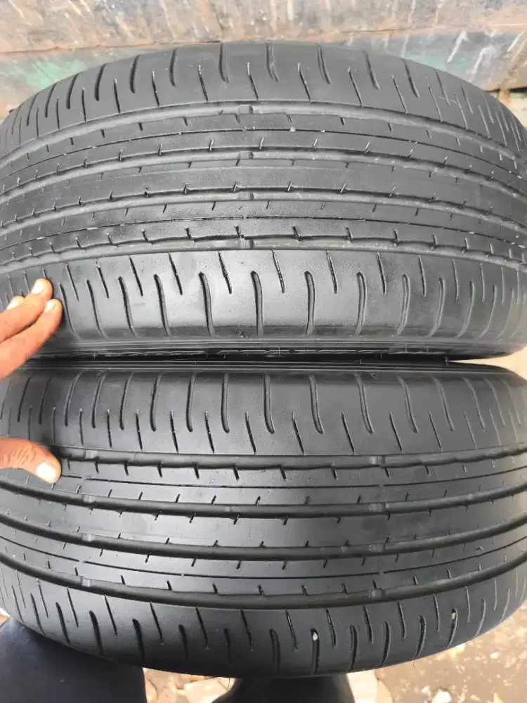 Dunlop sportmaxx 225 50 R18