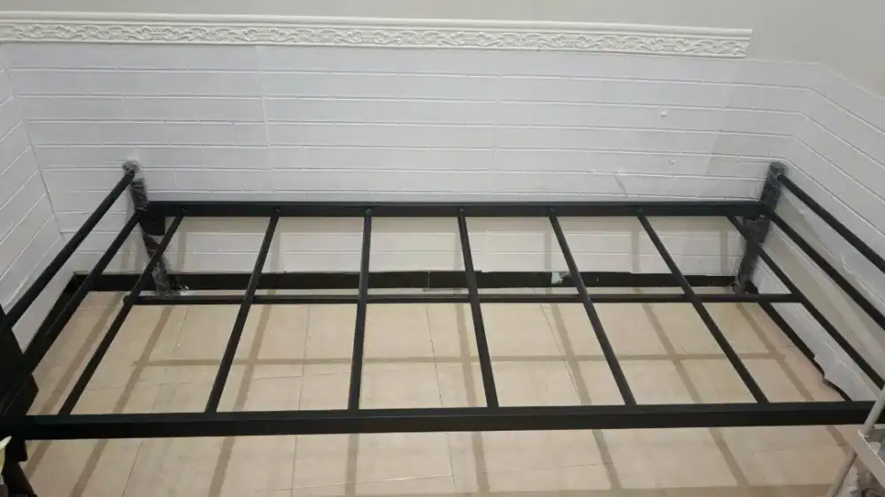 Ranjang Besi 90x200cm