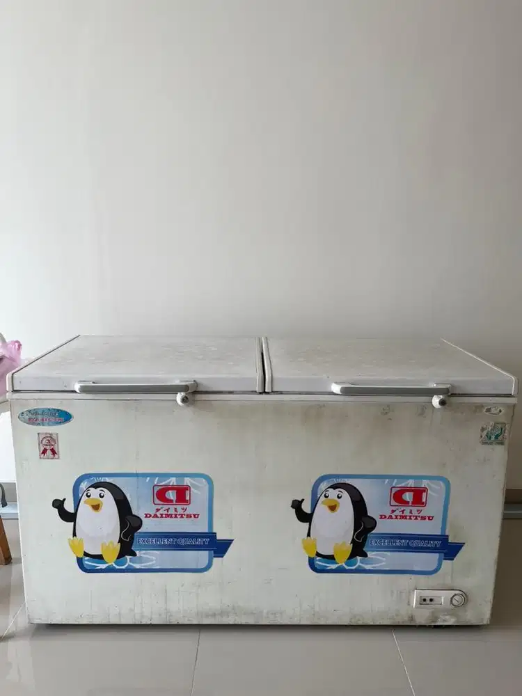 FREEZER 2 PINTU DAIMITSU