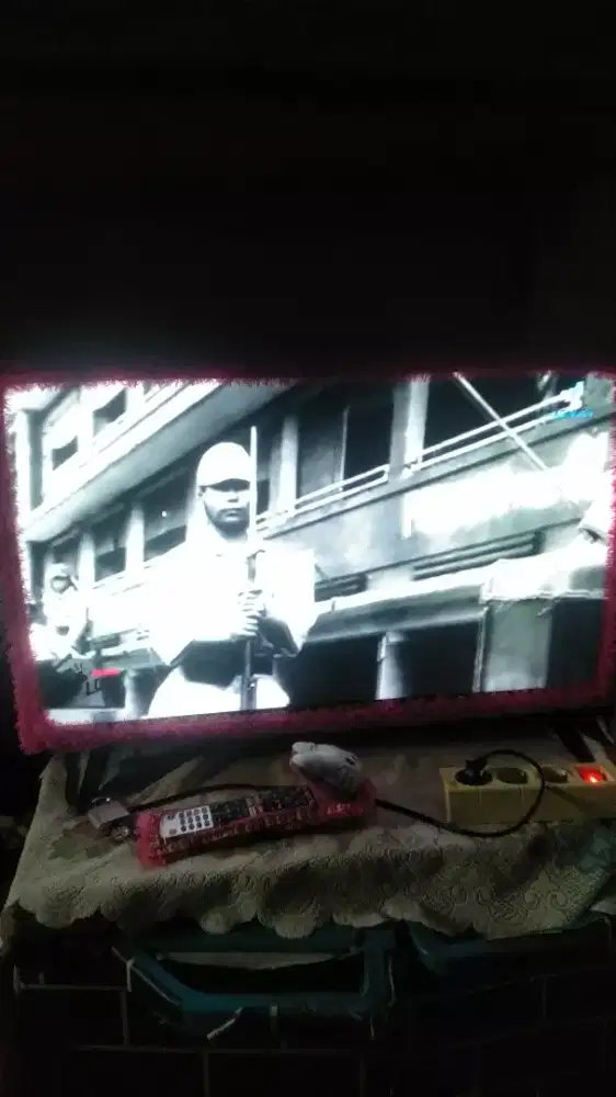 Tv smart android 32inc Coca