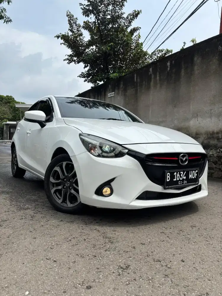 Mazda 2 R GT Skyactiv Limited