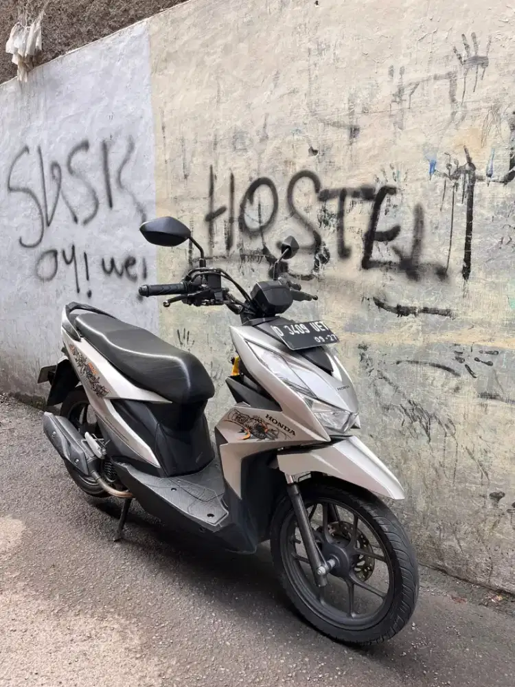 Honda beat street 2022 mulus