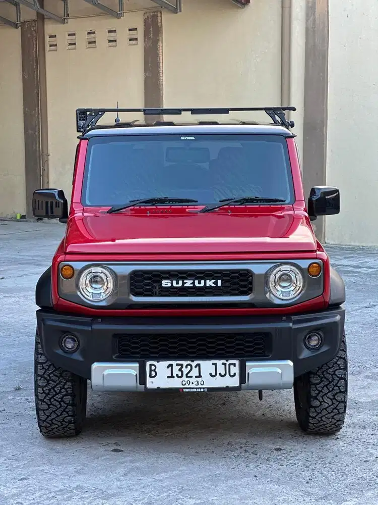 Suzuki jimny allgrip twotone 5 doors 4x4 at matic 2025