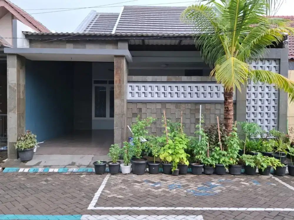 BEST DEAL Rumah Siap Huni di PURI INDAH, TENGAH KOTA SIDOARJO.
