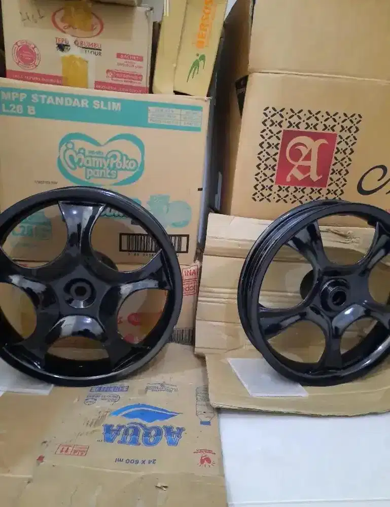 Velg second untuk honda ring 14 ukuran belakang 2.50 dan depan 2.15