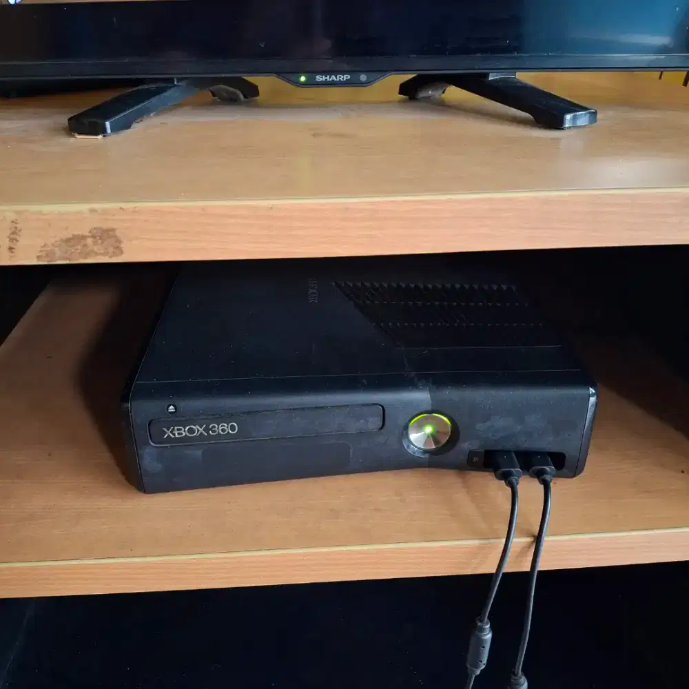 Xbox 360 RGH lengkap 2 stik game banyak setara ps3
