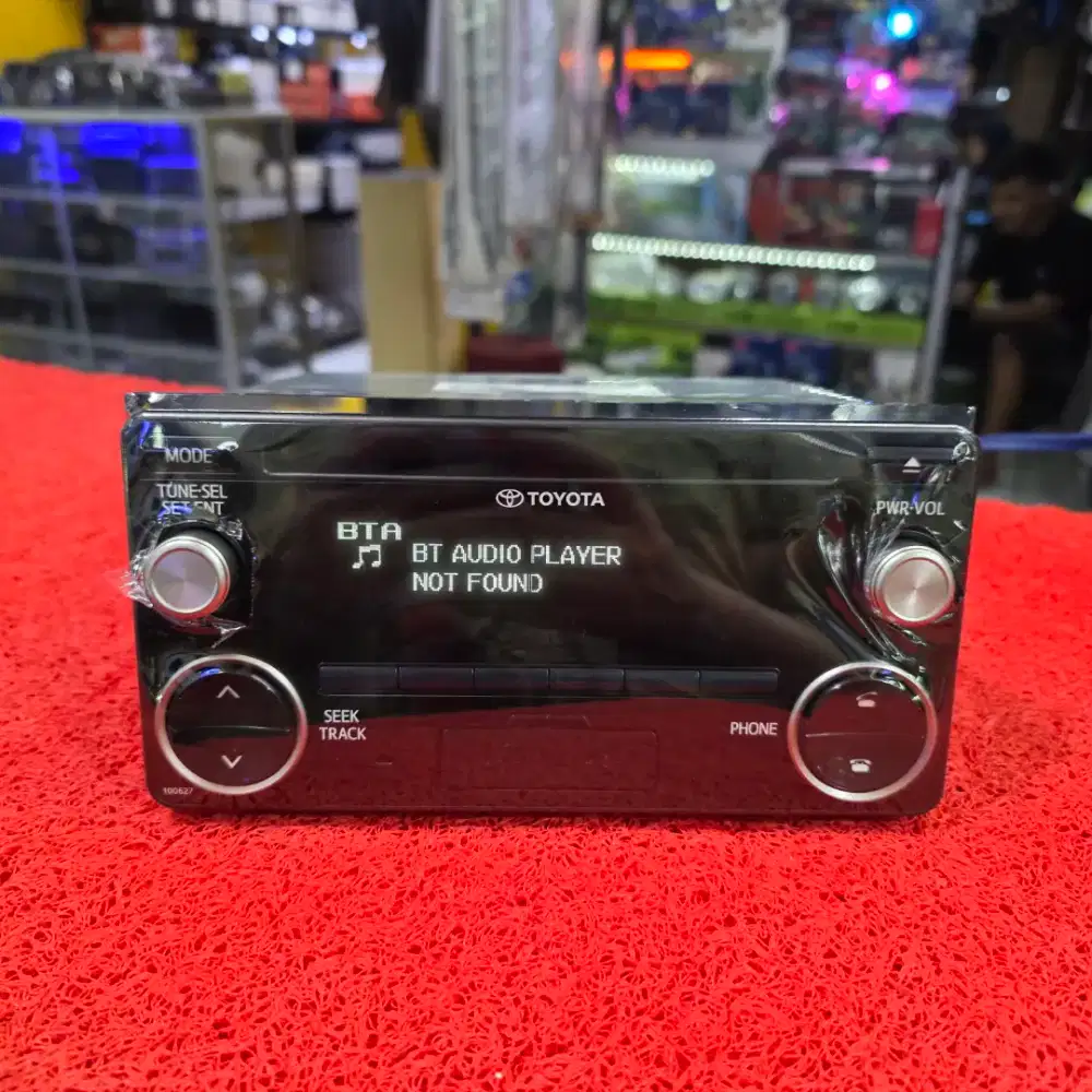 Head Unit TOYOTA AVANZA VELOZ 2016-2017 Bluetooth USB CD Aux Radio FM