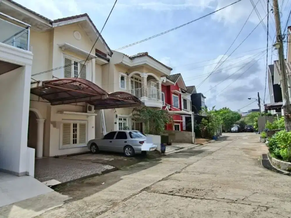 DIJUAL RUMAH KOMPLEK VILLA LAGUNA SEKIP JALAN MAYOR SALIM BATUBARA PALEMBANG