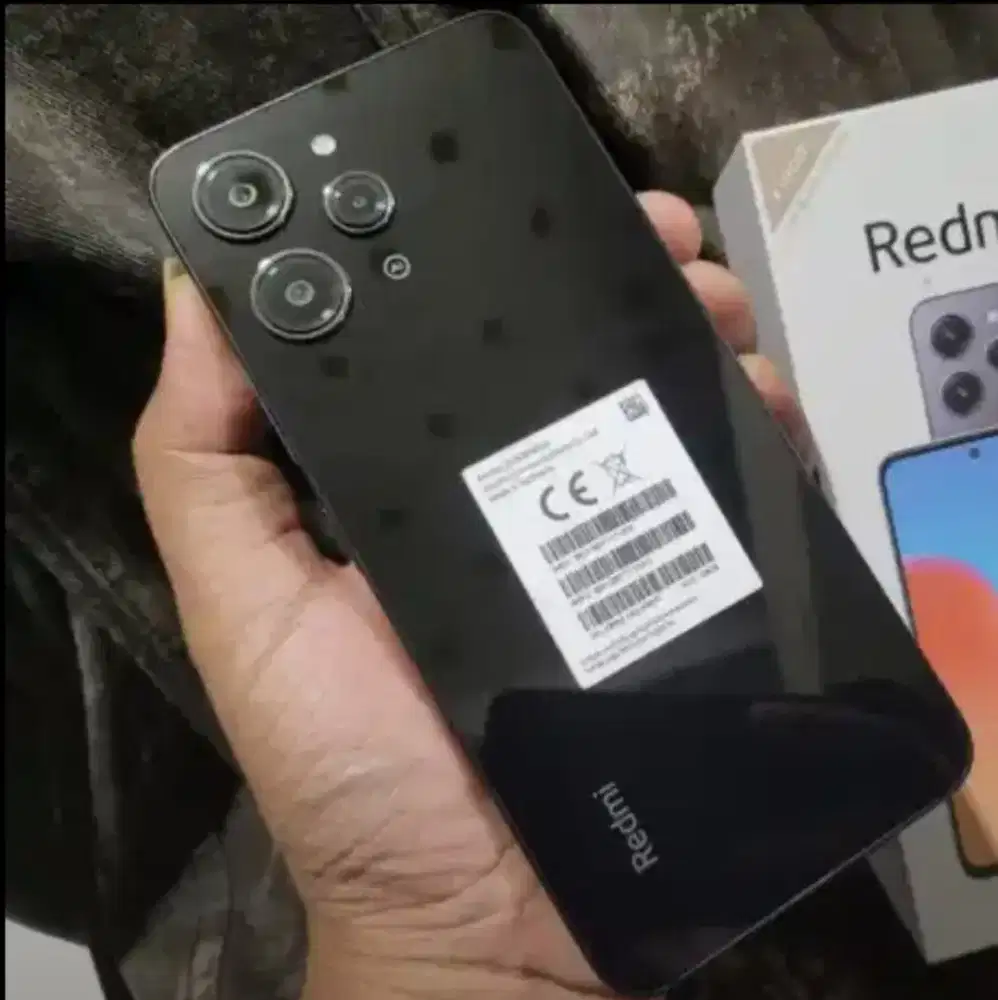 Redmi 12  ram 8/128 nominus