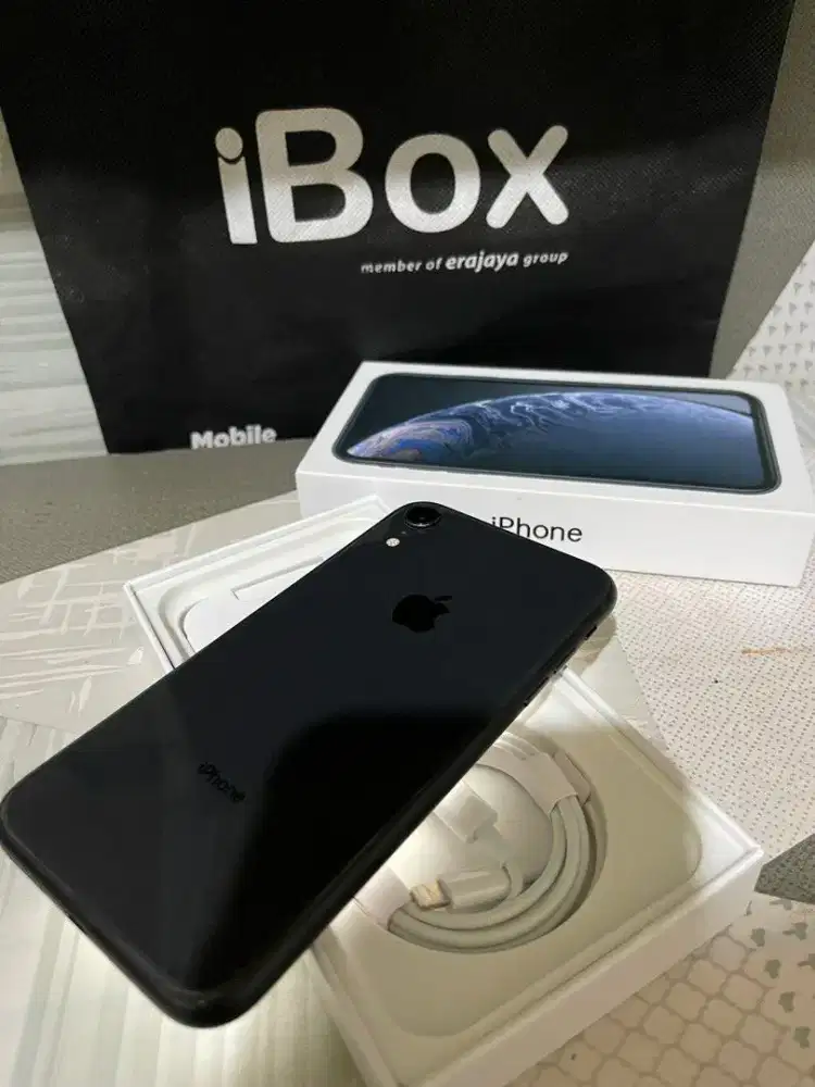 iPhone XR iBox Nominus