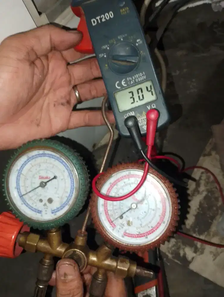 Service AC panggilan, mesin cuci dan kulkas dan pompa air