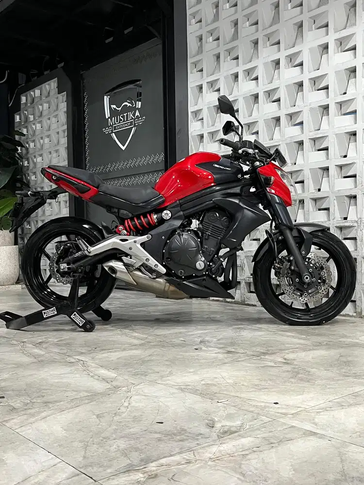 Terbatas Moge!!Kawasaki ER6N th 2012 - Ayu Mustika