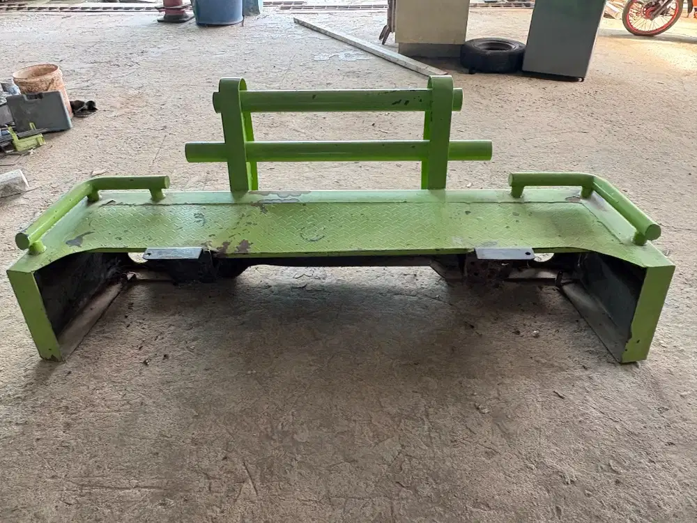 Dijual !!! Bumper hino second