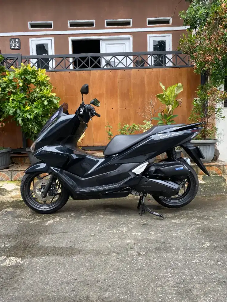 PCX 160 new 2025