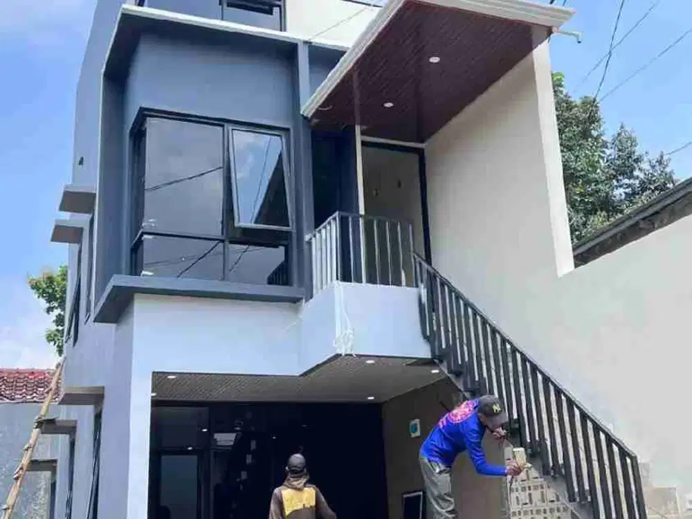 Rumah cash 3 lantai desain modern lokasi Bojong gede
