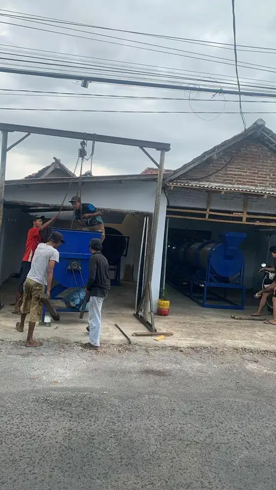 Mesin baru baru selesai di bikin