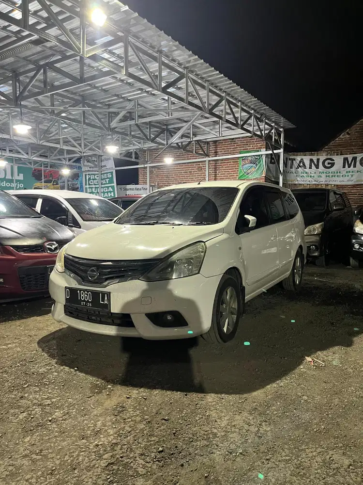 Nissan Grand livina 2014 Bensin