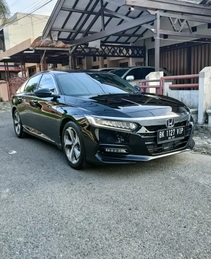Honda Accord 1,5 Turbo CVT Sensing 2022