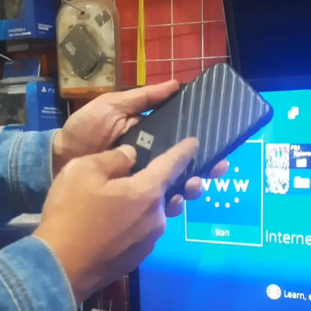 HDD PS4 Siap Dikirim ( CEK DESKRIPSI ) Mrh Meriah