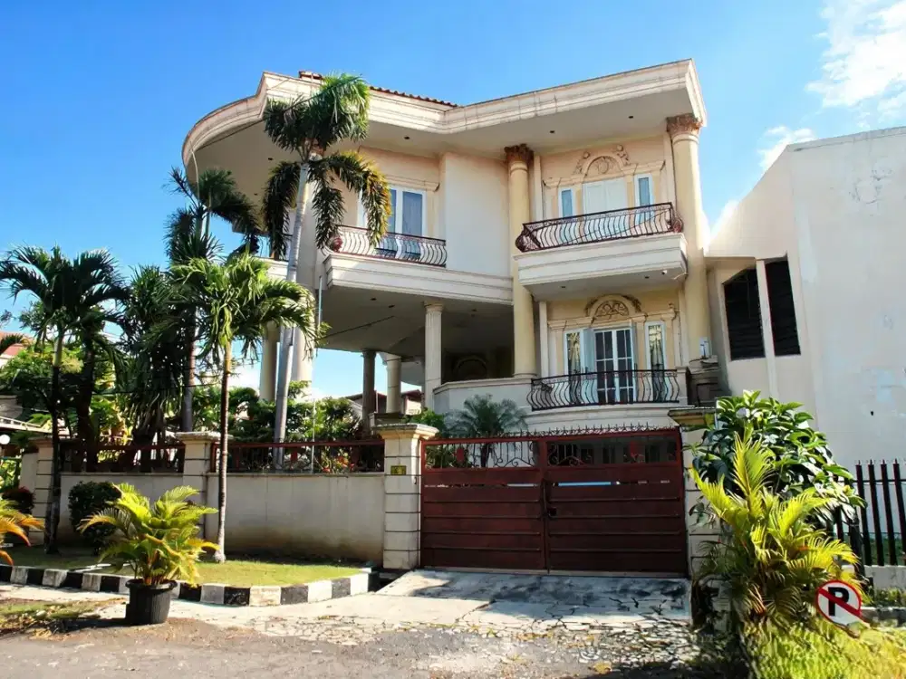 LJM 0056 Dijual Rumah Klasik 2 Lantai Siap Huni Area Kertajaya Surabaya Dekat Galaxy Mall