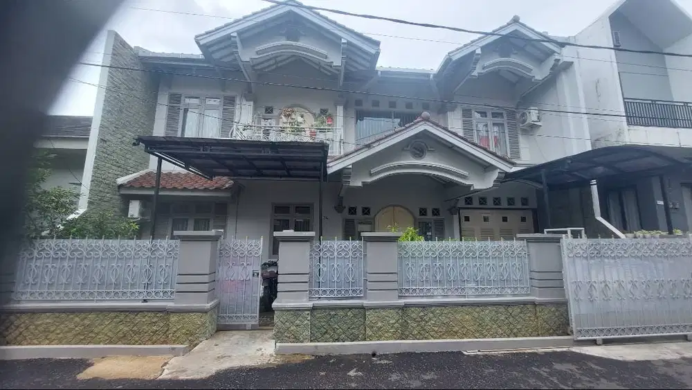 Rumah Bagus full furniture dijual harga damai
