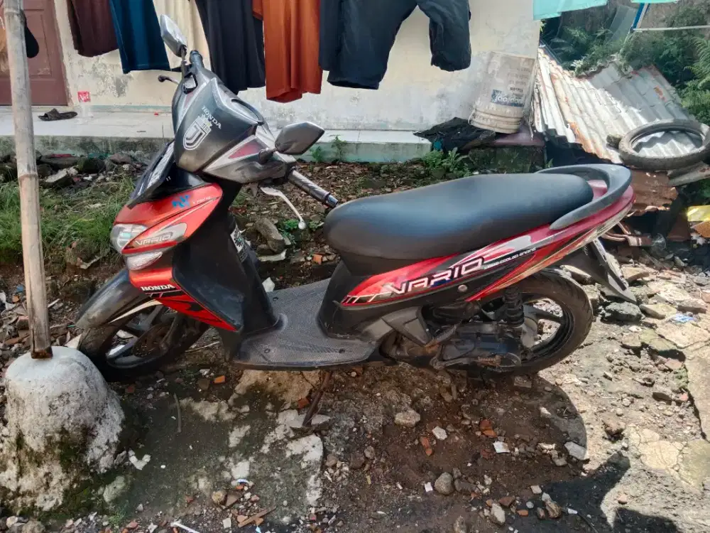 Vario cw 110 tahun 2013,pajak hidup. Plat Tangsel