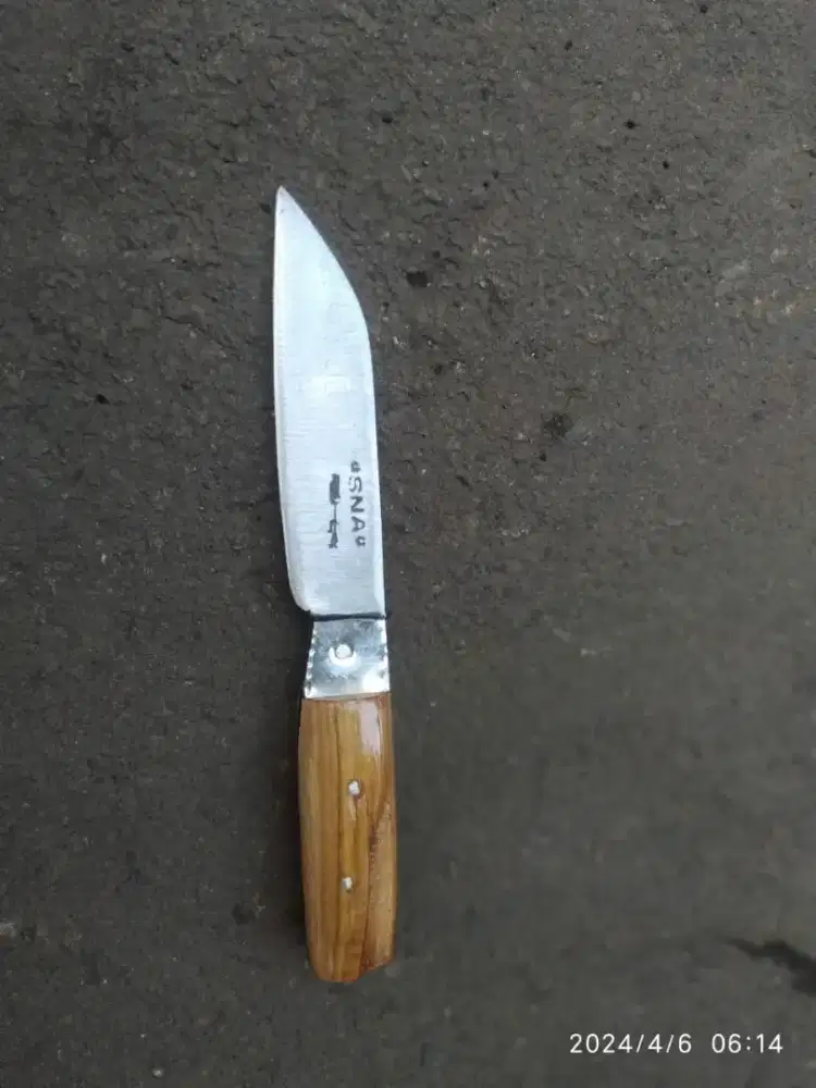 Pisau dapur baja