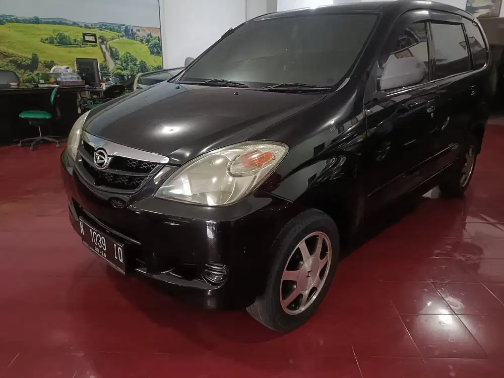 Daihatsu Xenia 2011 Bensin