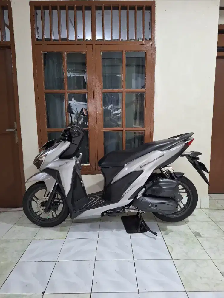 Vario 150 led new tahun 2019