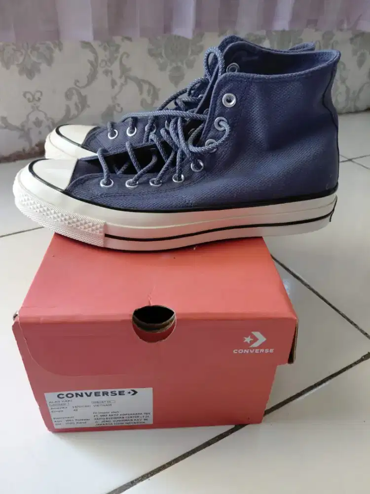 Converse 70's biru navy