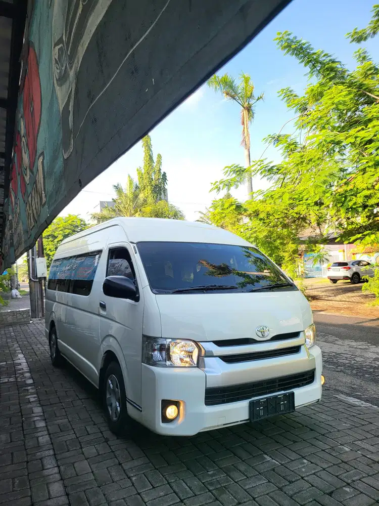 [Gress Mobil Kutisari]Hiace Commuter Diesel Manual Tahun 2020