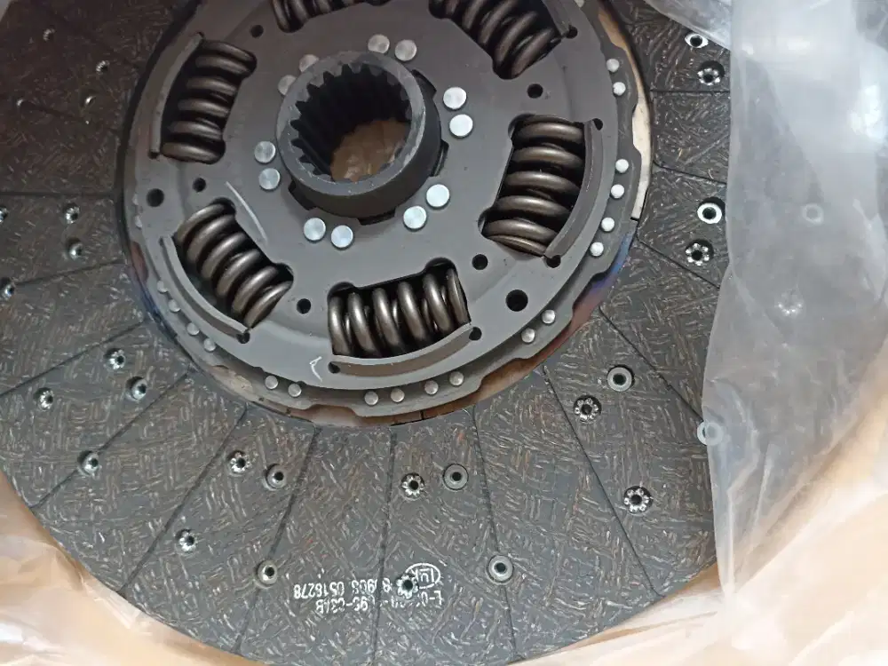 Kampas kopling sama matahariny mercy axor 2528