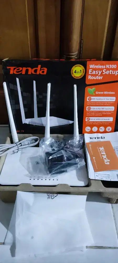 Penguat Wifi Tenda F3 Bekas