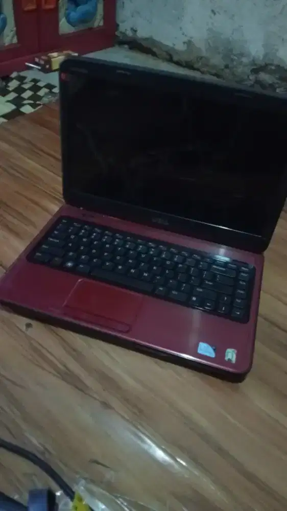 Laptop bekas jual apa adanya