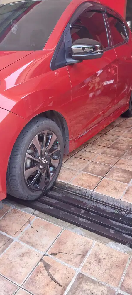 Honda Brio 2023 Bensin