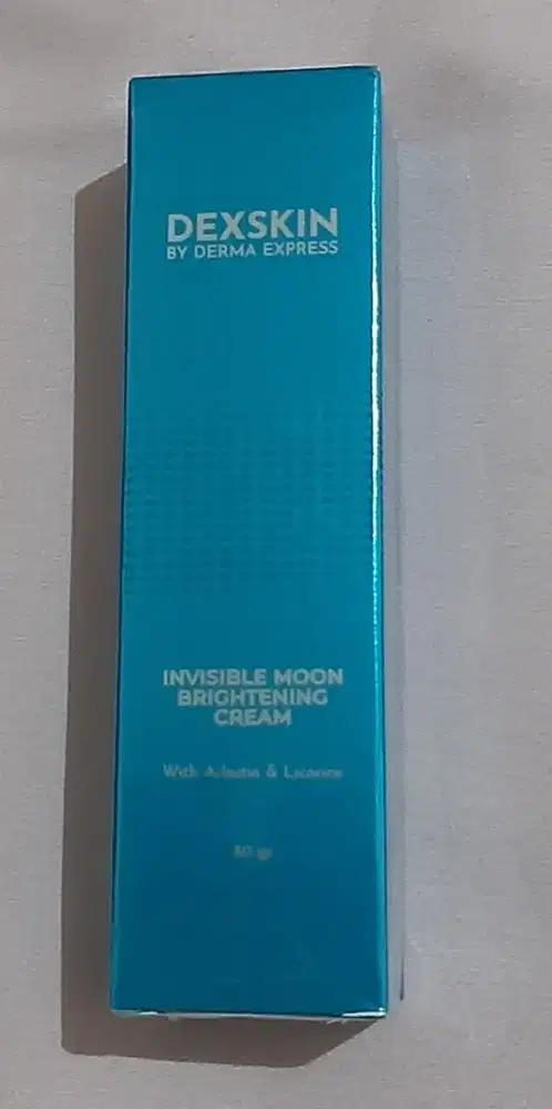 INVISIBLE MOON DAN SUNFLOWER DEXSKIN by Derma Express