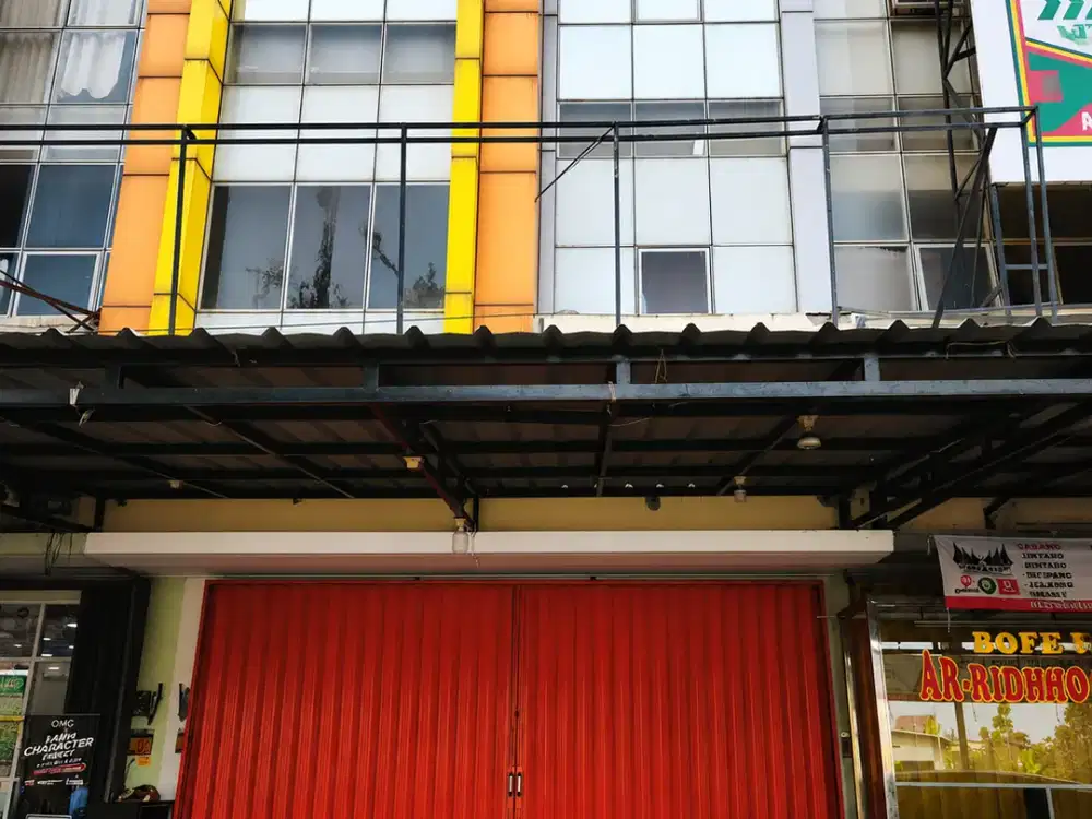 DI SEWA RUKO DI GRAHA RAYA DI TANGERANG SELATAN