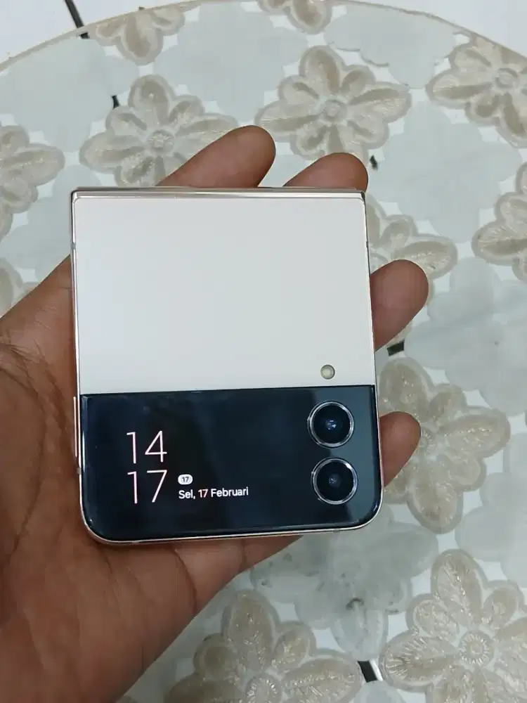 Samsung galaxy Flip 4 8/512Gb Fullset dus Oem