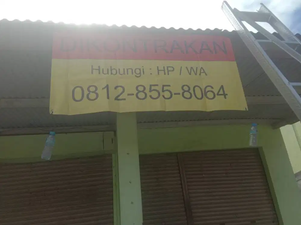 DISEWAKAN 2 KIOS BERDERET