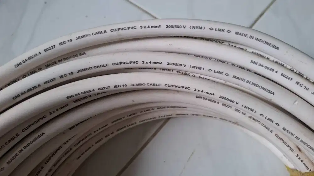 Kabel (NYM) Merk Jembo 3x4mm CU/PVC/PVC 300/500V SNI 04-6629.4